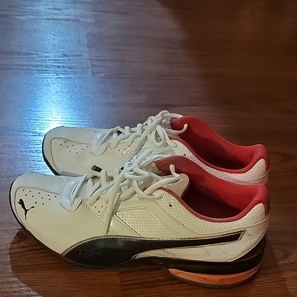 Puma White and Red Sneakers